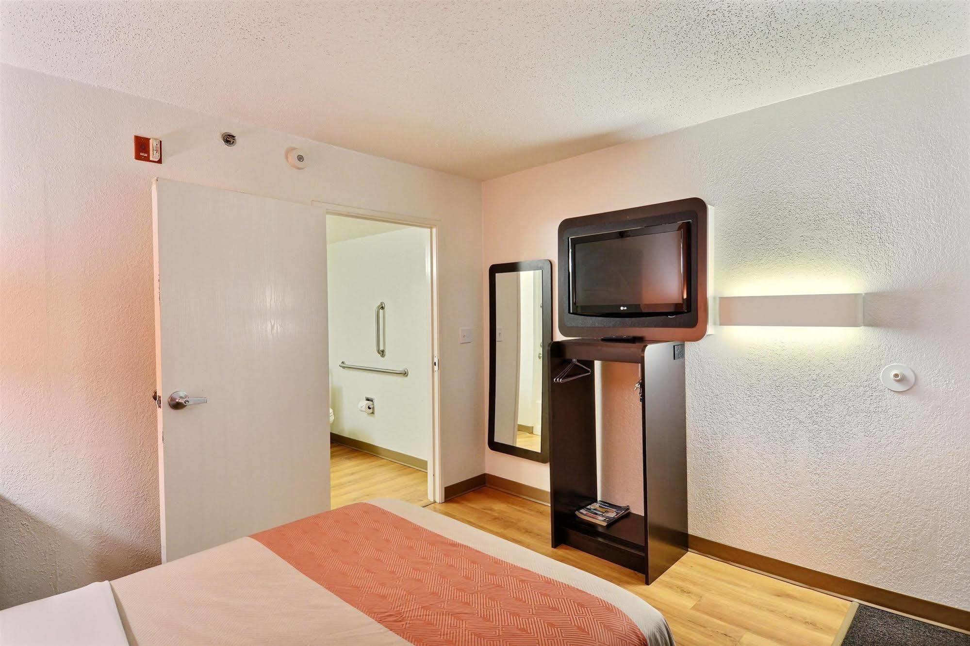 Motel 6-Tewksbury, Ma - Boston Exteriér fotografie