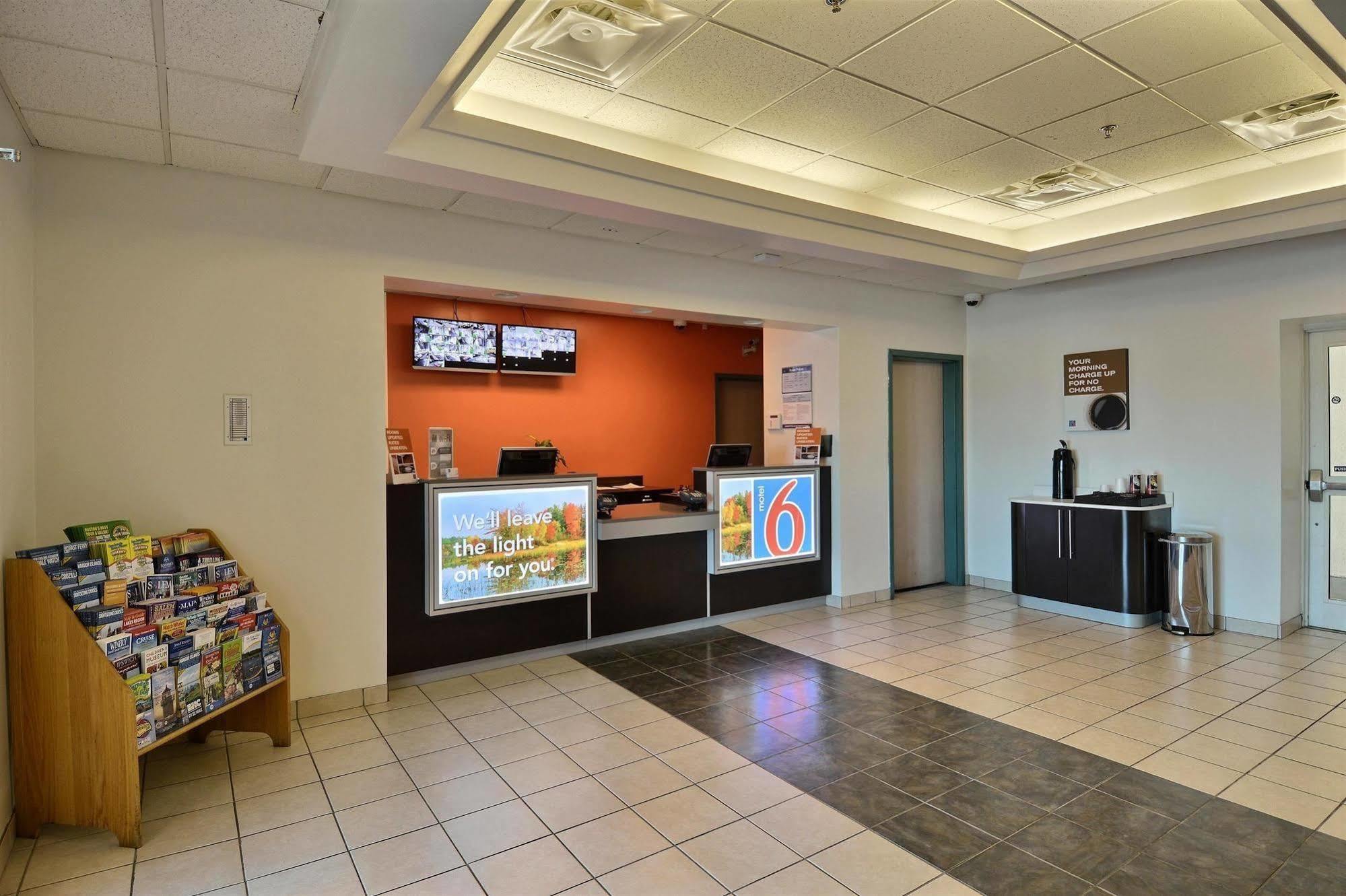 Motel 6-Tewksbury, Ma - Boston Exteriér fotografie
