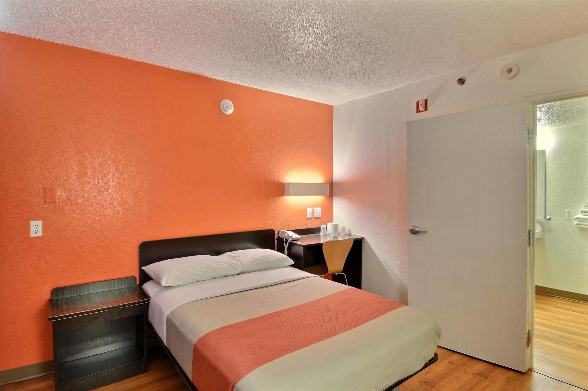 Motel 6-Tewksbury, Ma - Boston Exteriér fotografie